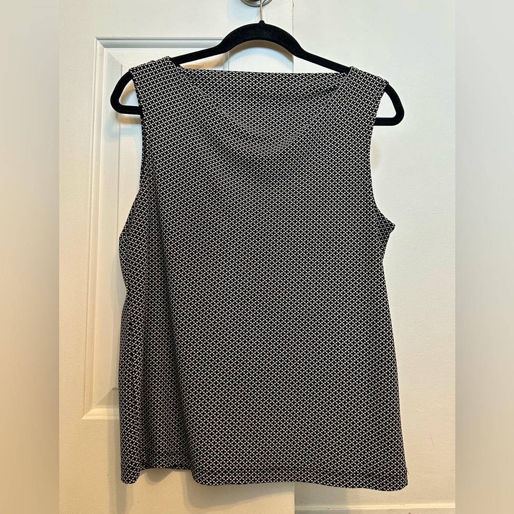 Talbot’s Women’s Medium Petite Sleeveless Patterned Blouse